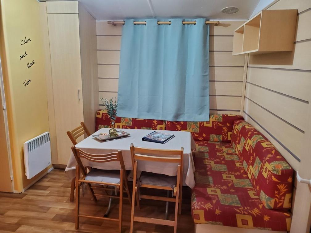 Charmant Mobil Home 6 Personnes Avec Clim Reversible Boofzheim Экстерьер фото